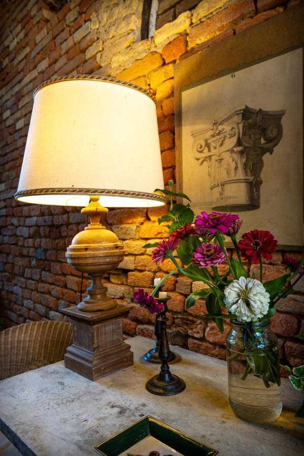 Bed and Breakfast La Casa Nel Borgo Piadena Exterior foto